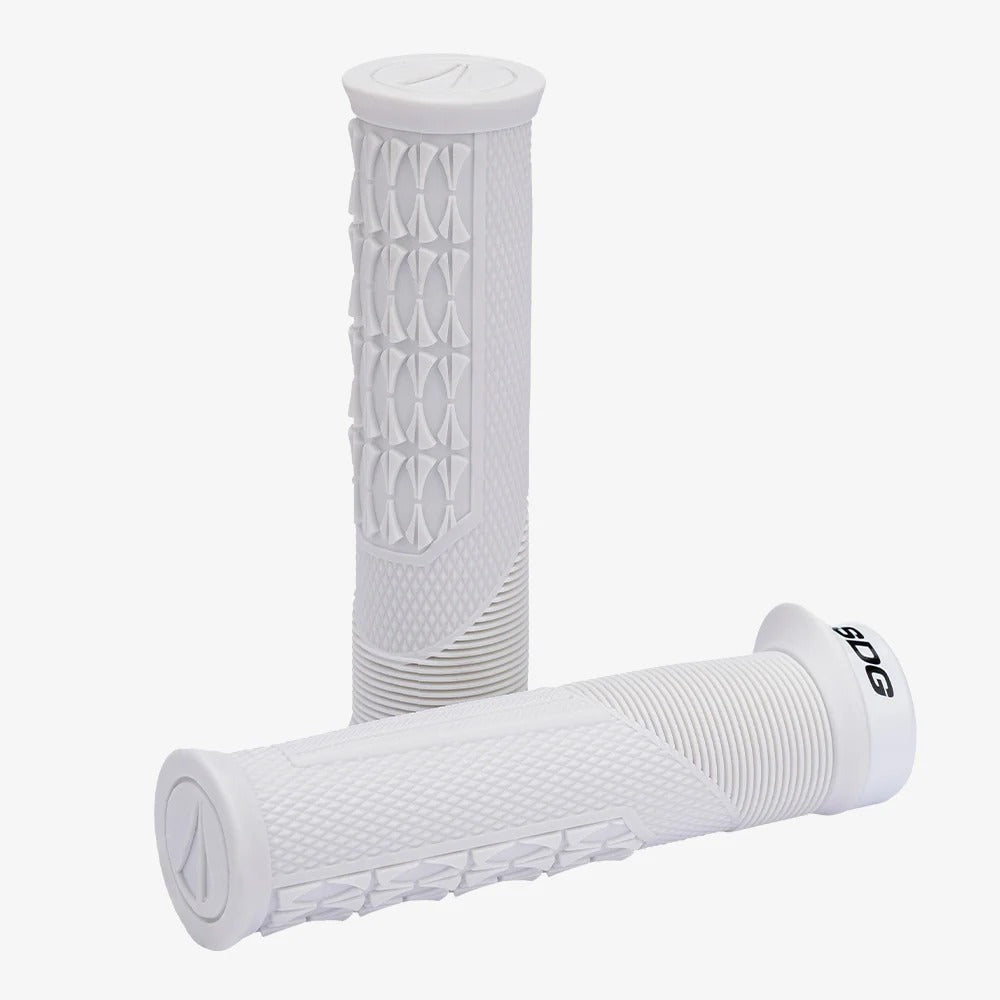 SDG OPEN CORE THRICE grips 136 mm Branco