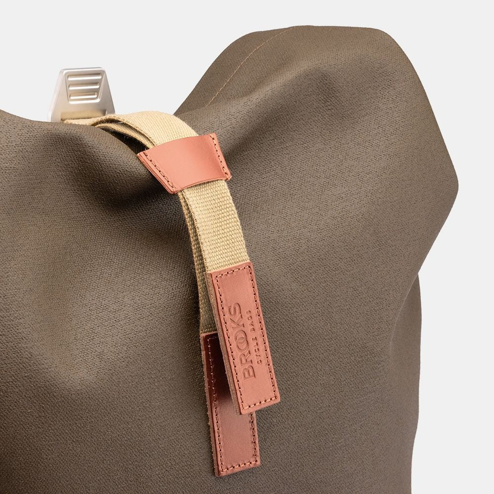 Mochila BROOKS PICKWICK COTTON CANVAS 26L Castanho