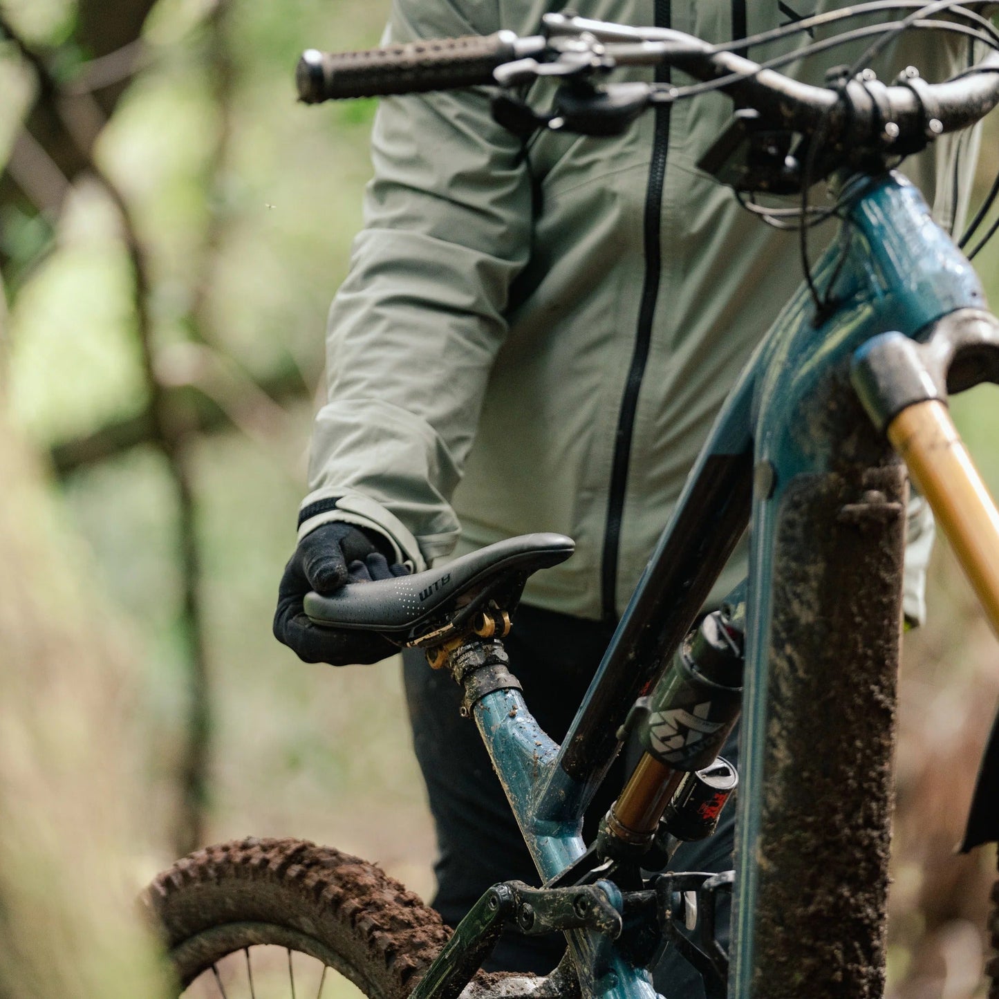 WTB DEVO W/PICKUP Carris selim CrMo