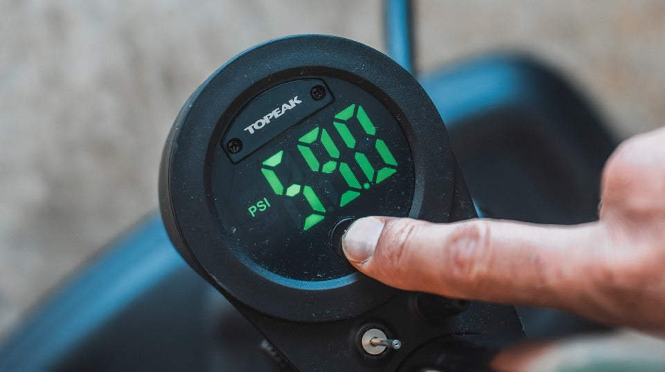 Bomba de pé TOPEAK JOEBLOW MOUNTAIN X DIGITAL