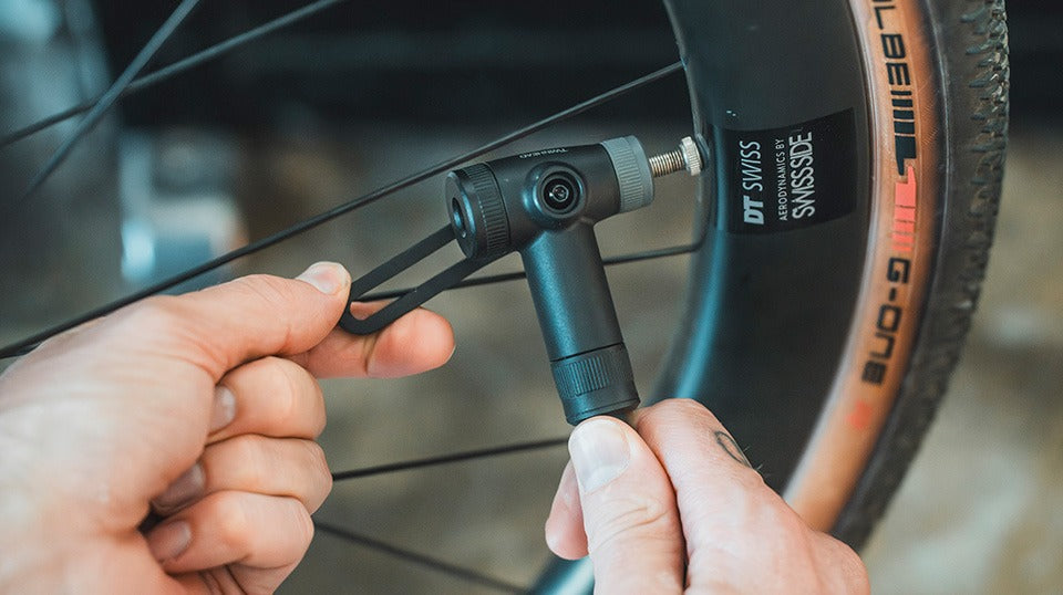 Bomba de pé TOPEAK JOEBLOW SPORT DIGITAL 2.0