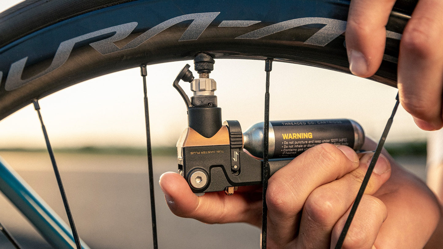 Multi-ferramenta de CO2 TOPEAK TUBI MASTER+ (16g)