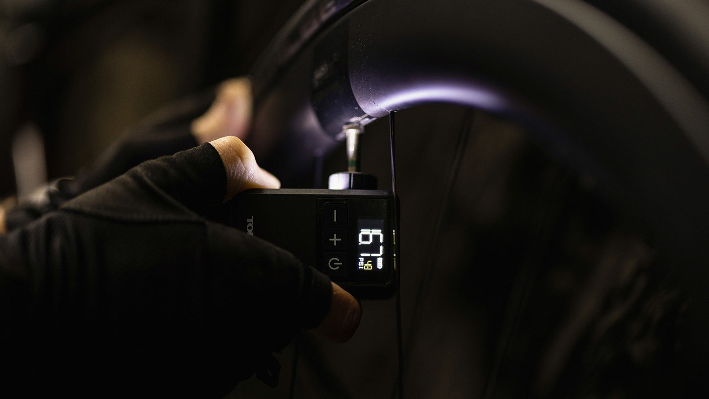 Mini Bomba Eléctrica TOPEAK E-BOOSTER DIGITAL MINI