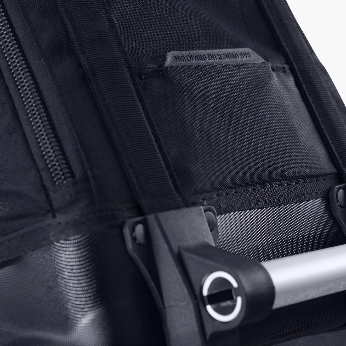 Mala de transporte EVOC BIKE BAG PRO para bicicletas de montanha