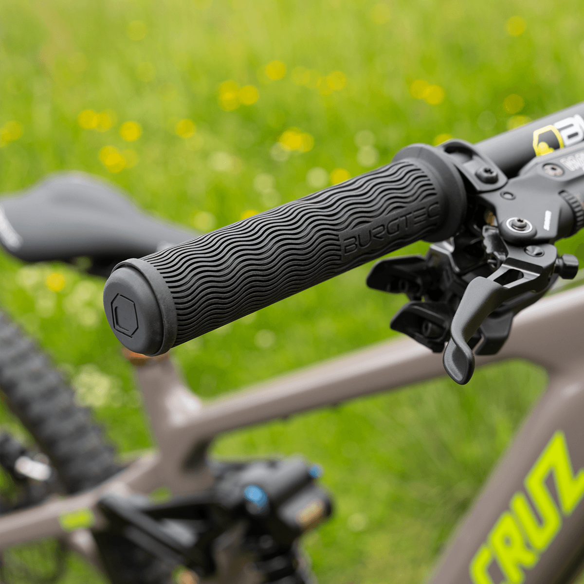 Grips BURGTEC THE BARTENDER PRO VERO SANDLER SIGNATURE Lock-On Preto