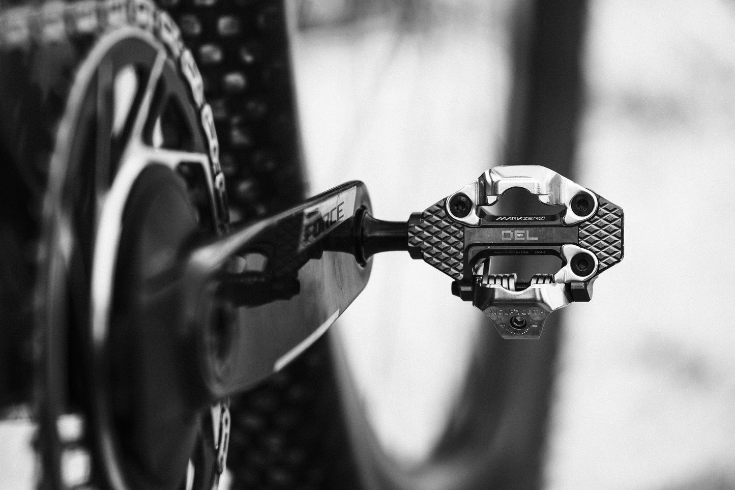 Pedais WOLF TOOTH MKØ DEL GRAVEL CLIPLESS