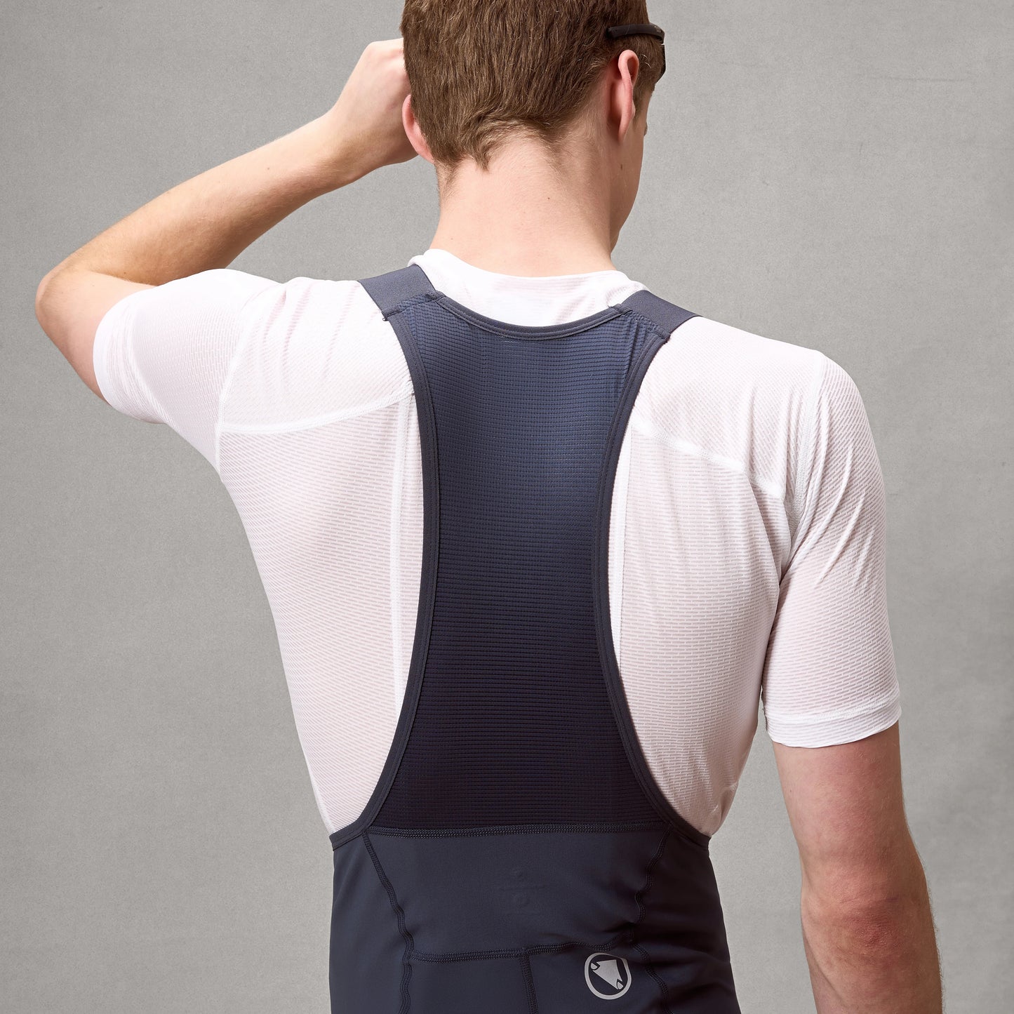 ENDURA LOOP Carbon Bib Short Cinzento