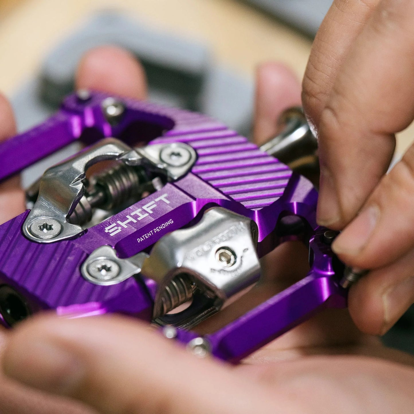 Pedais WOLF TOOTH GRAVITY CLIPLESS Violeta