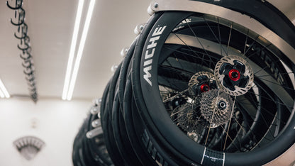 Par de Rodas MICHE KLEOS RD DX62 Tubeless Ready (Center Lock) Team Edition