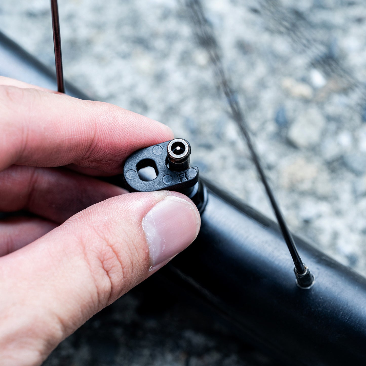 Kit de pontas de bomba LEZYNE ABS PRO CLIK com 2 núcleos de válvula CLIK