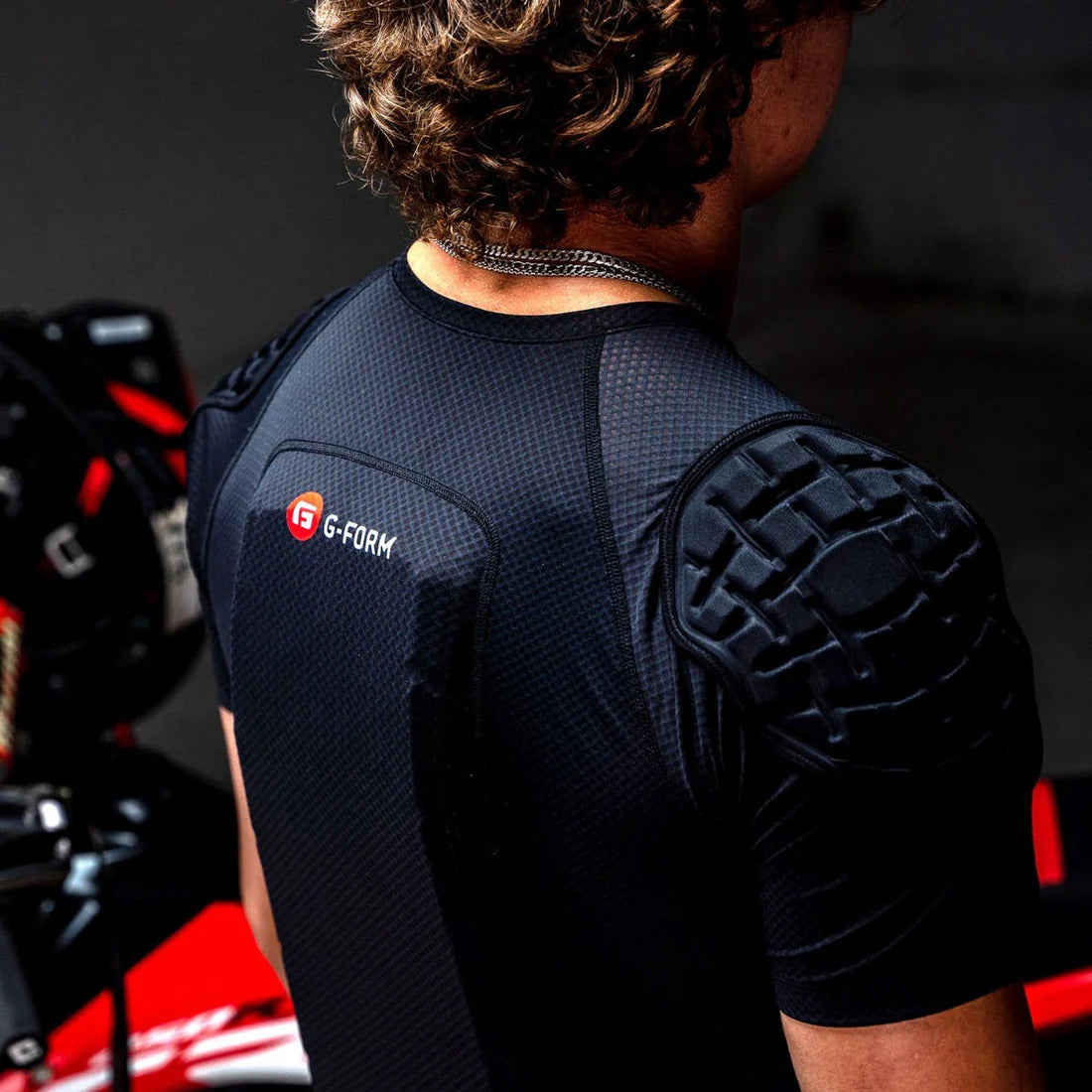 G-FORM MX-360 T-Shirt Proetcion para criança Preto