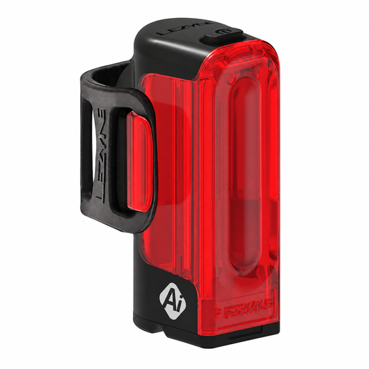 Luz traseira LEZYNE STRIP PRO Ai ALERT 400+ — vista do produto sobre fundo branco