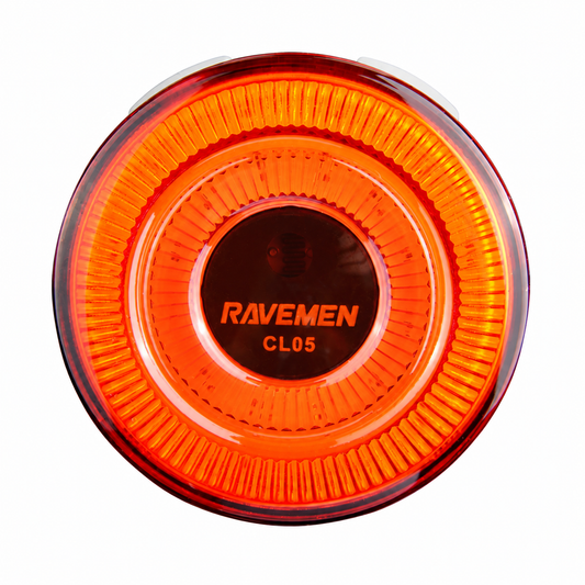 Luz traseira RAVEMEN CL05 — vista do produto sobre fundo branco