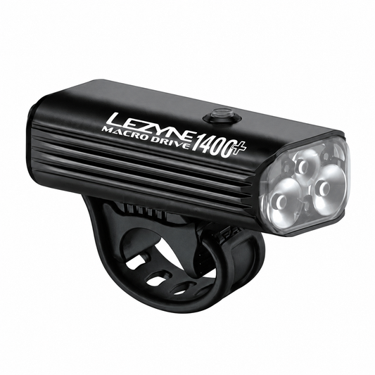 Luz dianteira LEZYNE MACRO DRIVE 1400+ preta — vista do produto sobre fundo branco