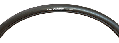 Pneu MAXXIS PURSUER preto — vista de perfil e marcações
