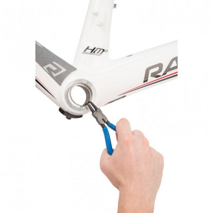 Alicate de Circlips Internos PARK TOOL RP-4 Bicos Curvados 1,7 mm