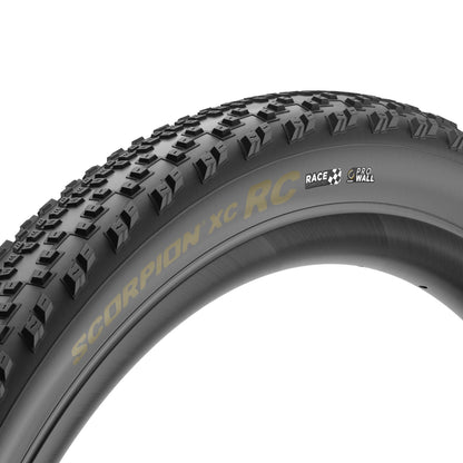 Pneu PIRELLI SCORPION RACE XC RC ProWall 29x2.40 Tubeless Ready de talão flexível preto/dourado