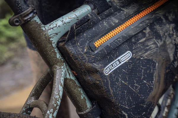 ORTLIEB FRAME PACK 4 L Saco para quadros Preto