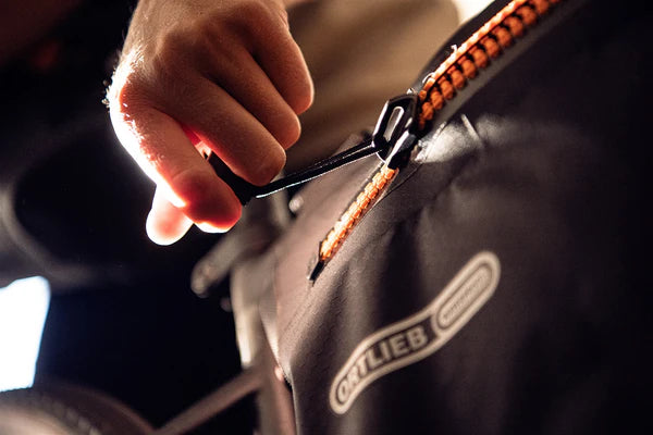 ORTLIEB FRAME PACK 4 L Saco para quadros Preto