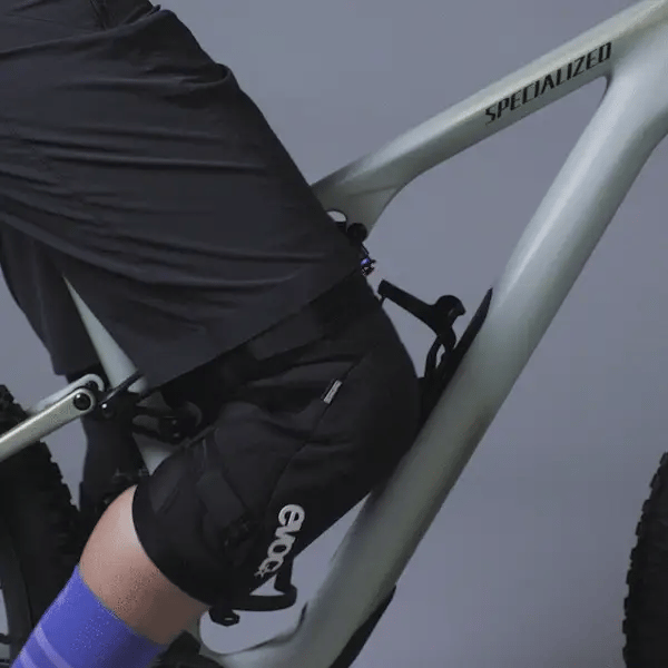 Joelheiras EVOC PROTECTOR LS FLEX ENDURO