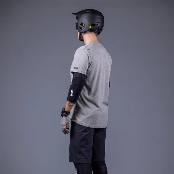Cotoveleiras EVOC PROTECTOR LS FLEX LITE