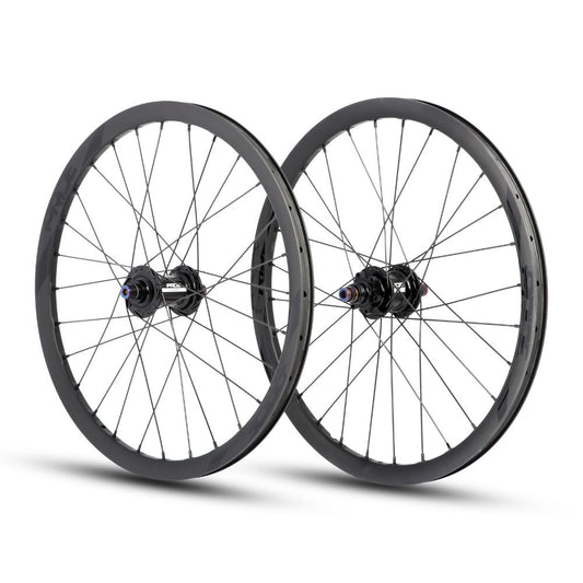 Par de Rodas PRIDE 20" (451mm) Carbono Wave Matt Black Fusion Disc Eixos 10/10mm Preto