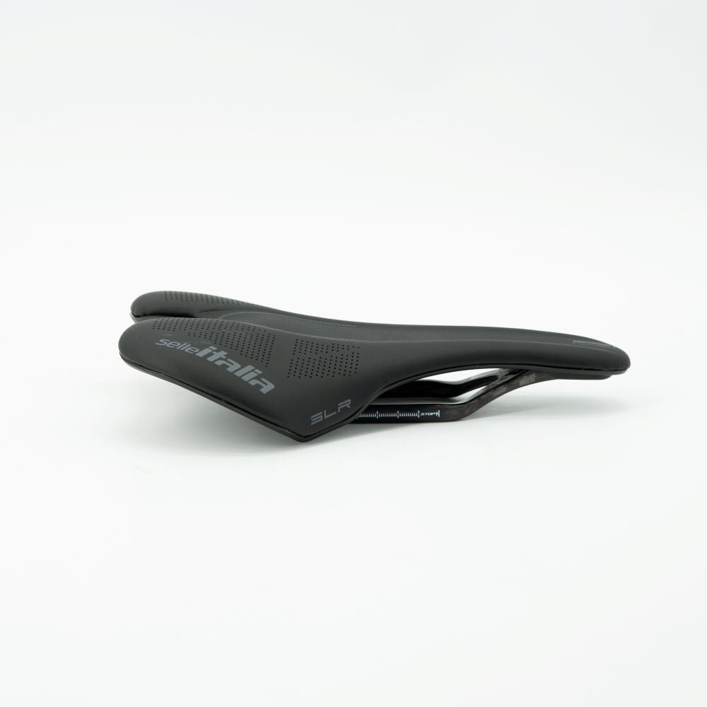 Selim SELLE ITALIA SLR BOOST L1 Carris de carbono Preto Stealth