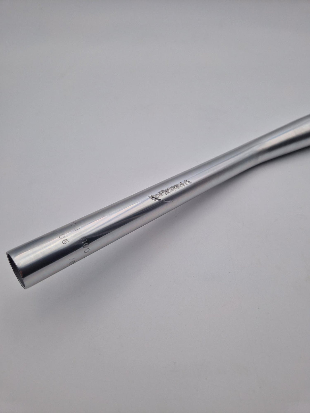Guiador TITLE AH1 com elevação de 25 mm, 800 mm, cromado - CDA