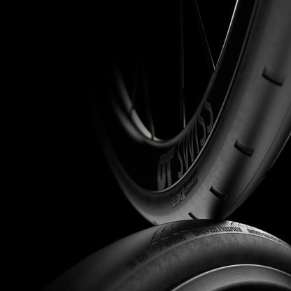 Roda Dianteira DT SWISS ARC 1100 DICUT WTS 85 Tubeless Ready (Center Lock)