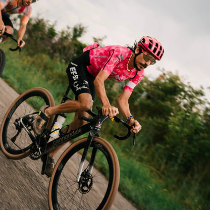 Pneu VITTORIA TERRENO PRO T50 Mixed Gravel Race 700c Tubeless Ready Flexível Castanho