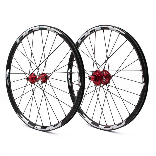 Par de Rodas PRIDE 20" (451mm) Control V1 Disc Eixos 10/15mm Vermelho
